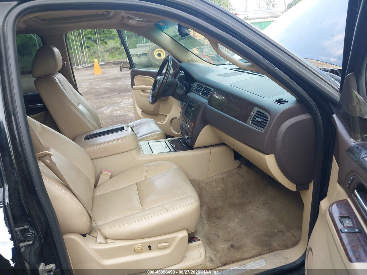 2011 GMC YUKON DENALI · 5/10