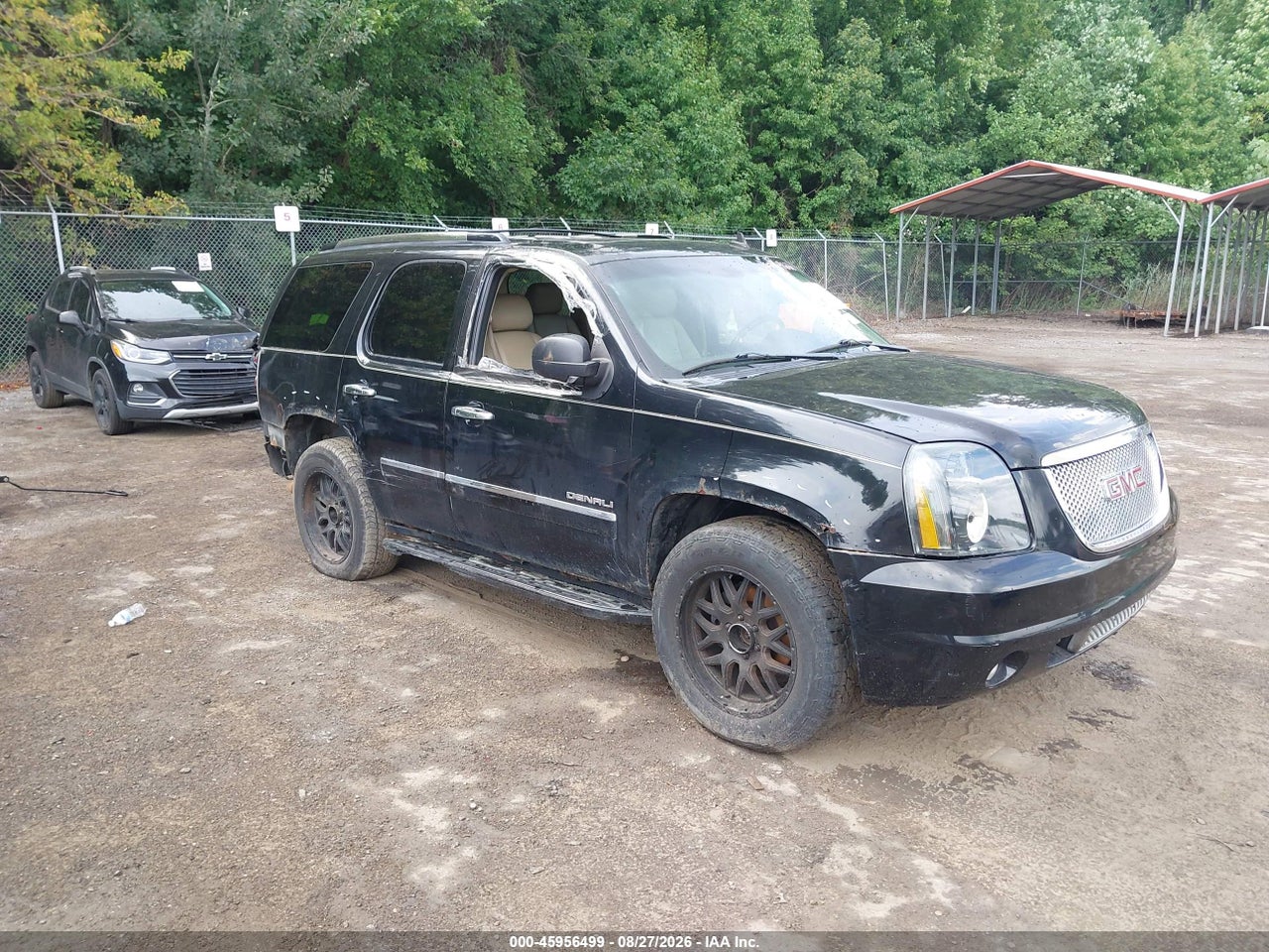2011 GMC YUKON DENALI