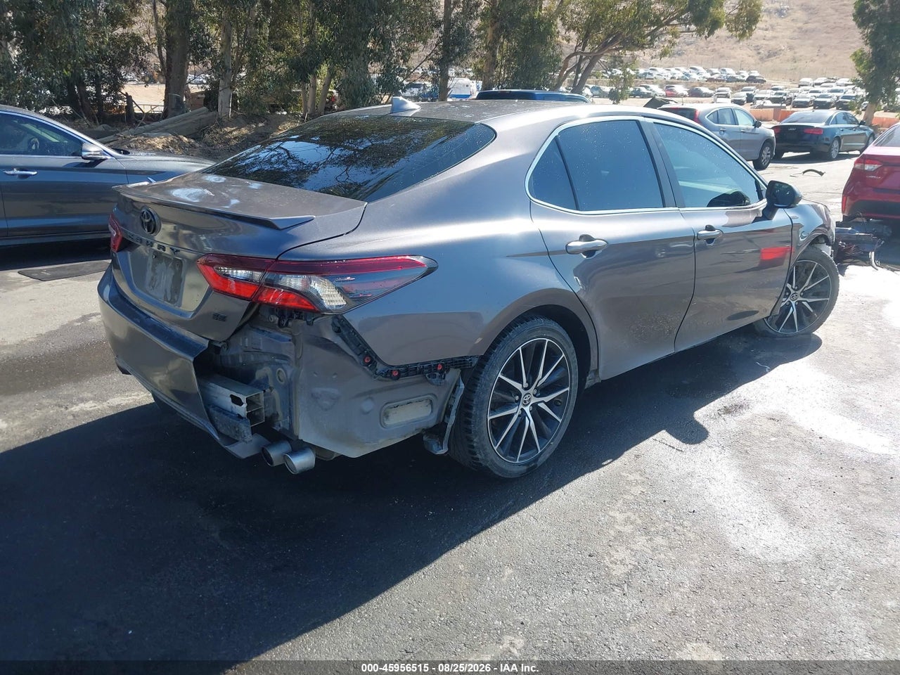 2023 TOYOTA CAMRY SE · 4/11
