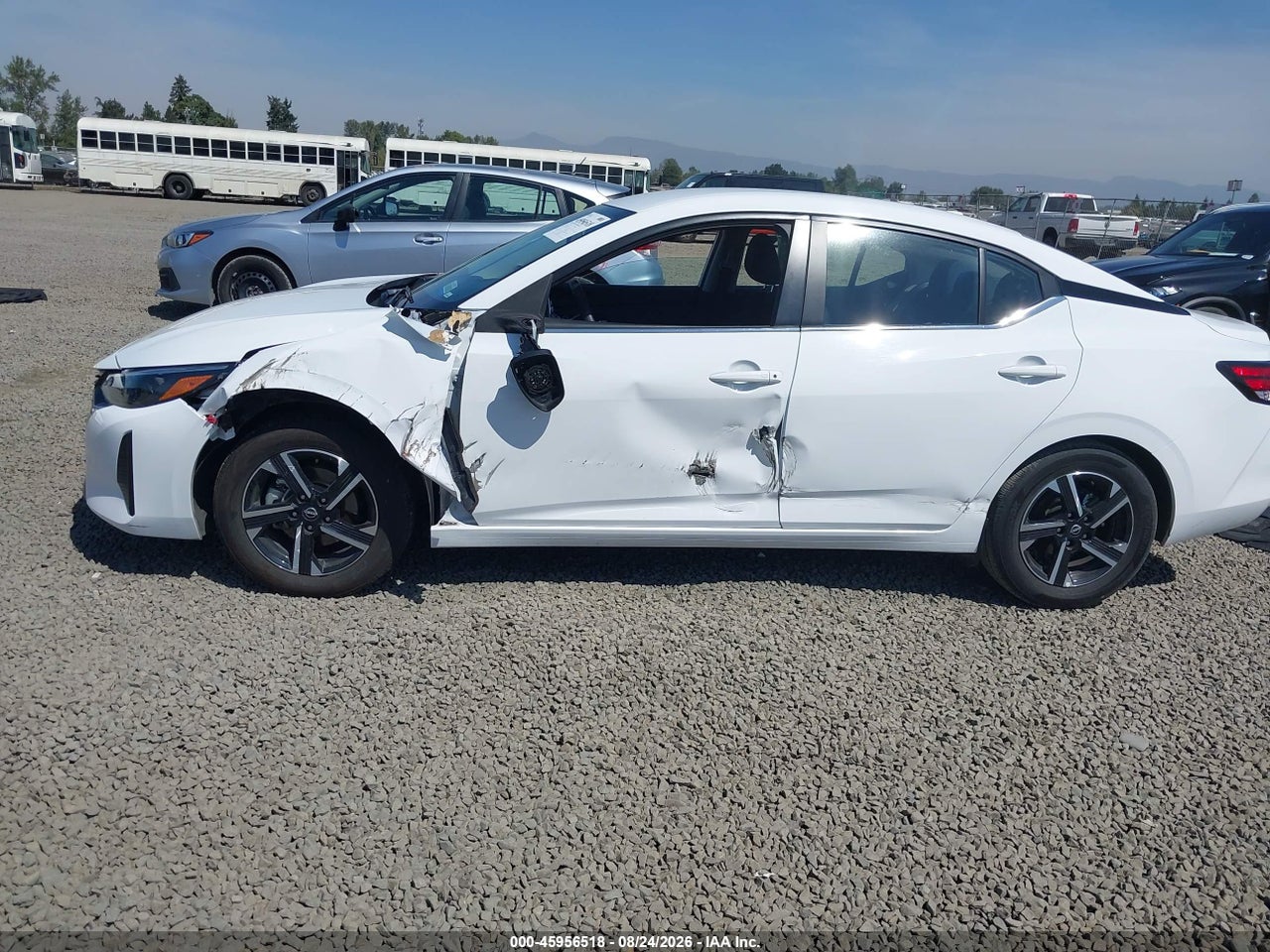 2025 NISSAN SENTRA SV · 6/11