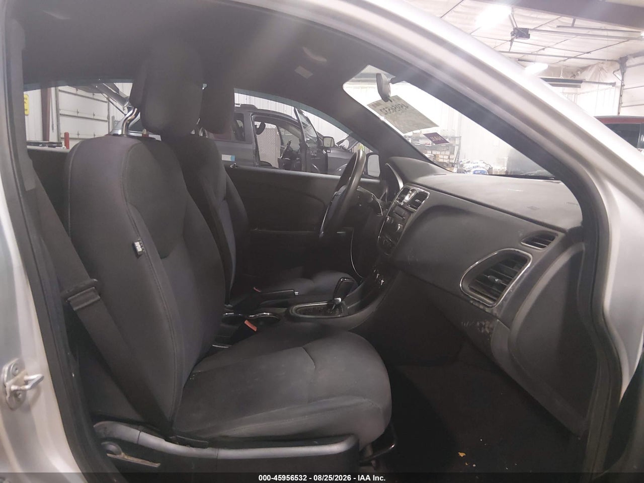 2012 CHRYSLER 200 LX · 5/11