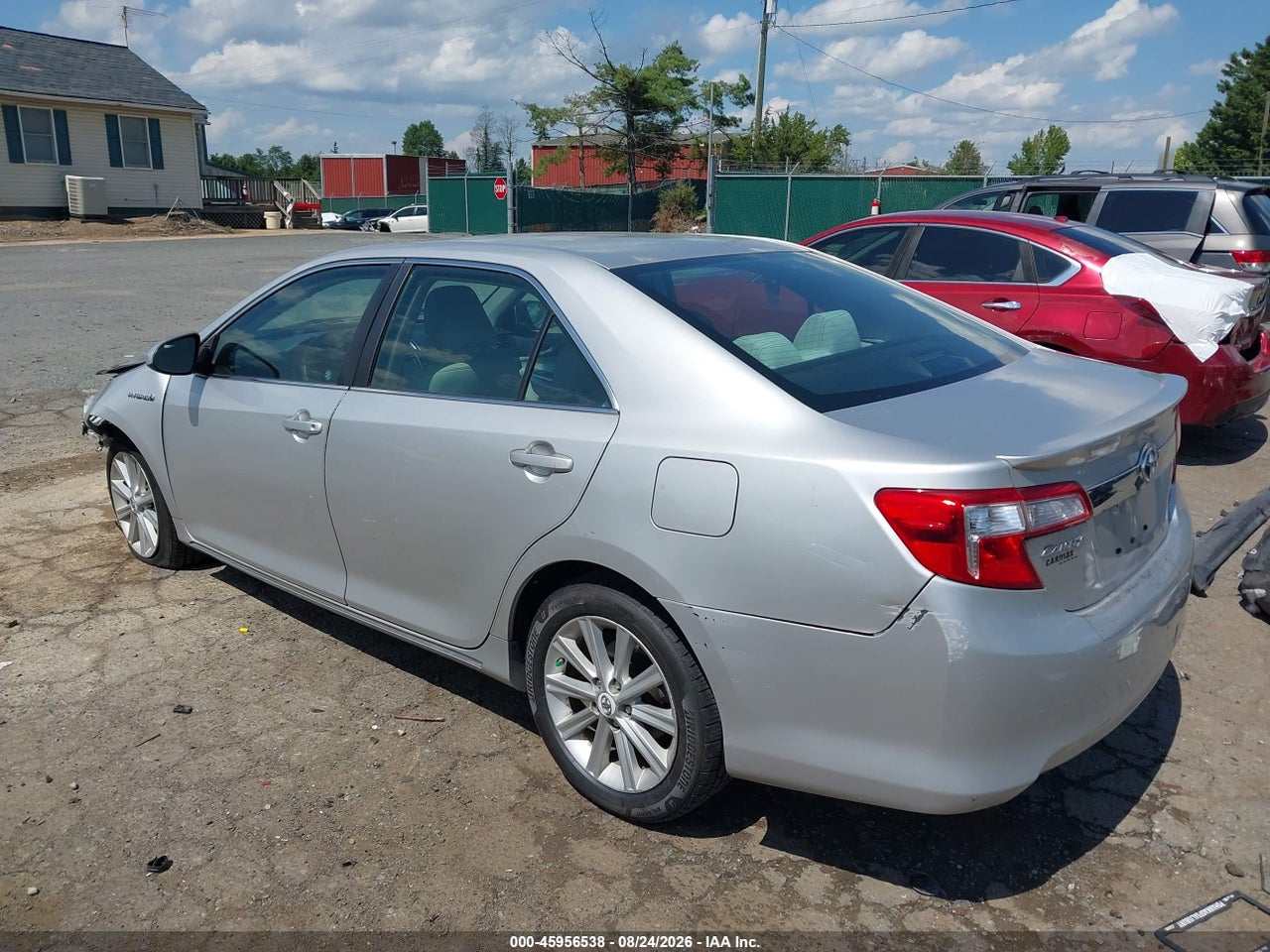 2012 TOYOTA CAMRY HYBRID XLE · 3/11