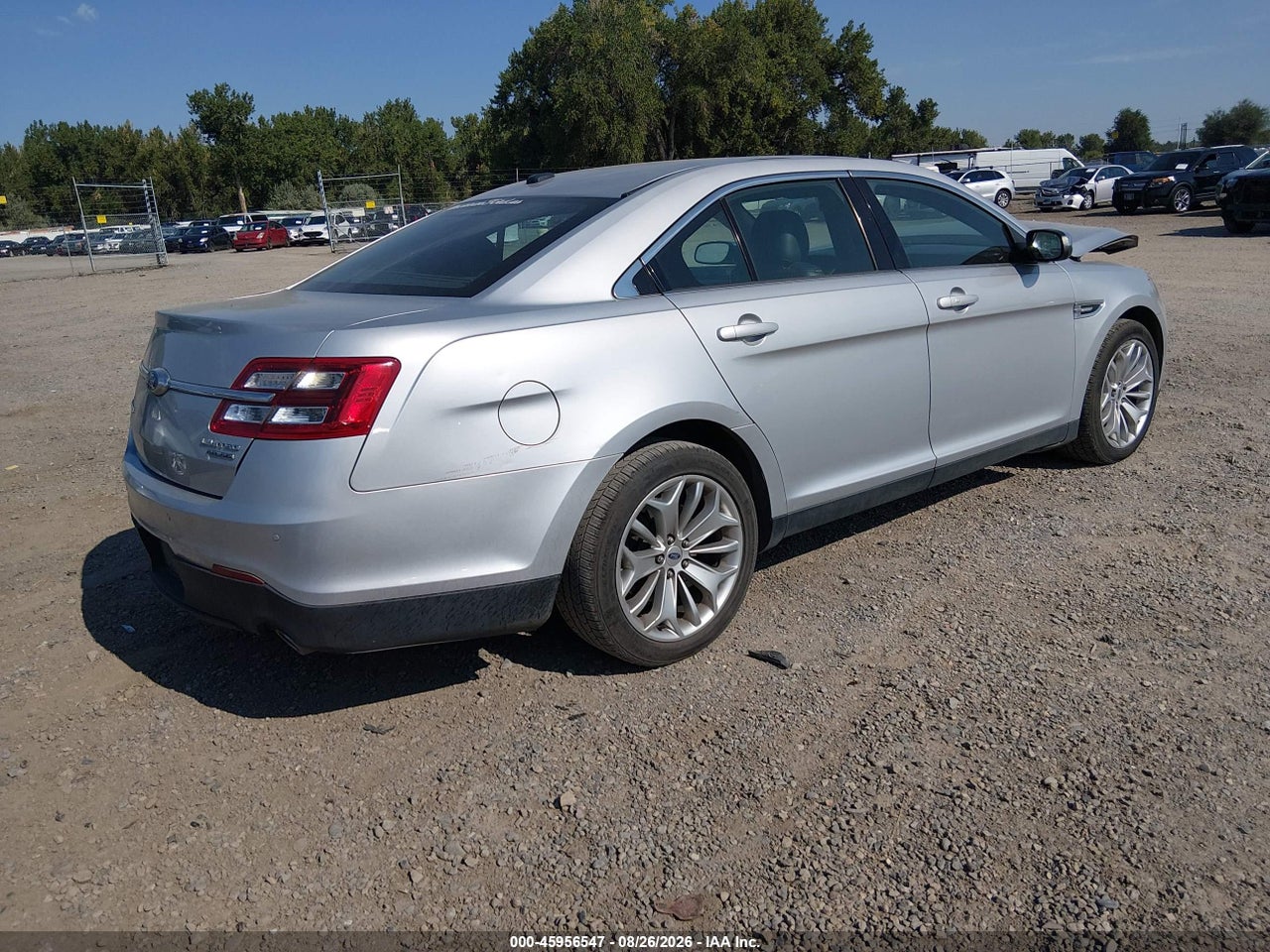 2018 FORD TAURUS LIMITED · 4/11