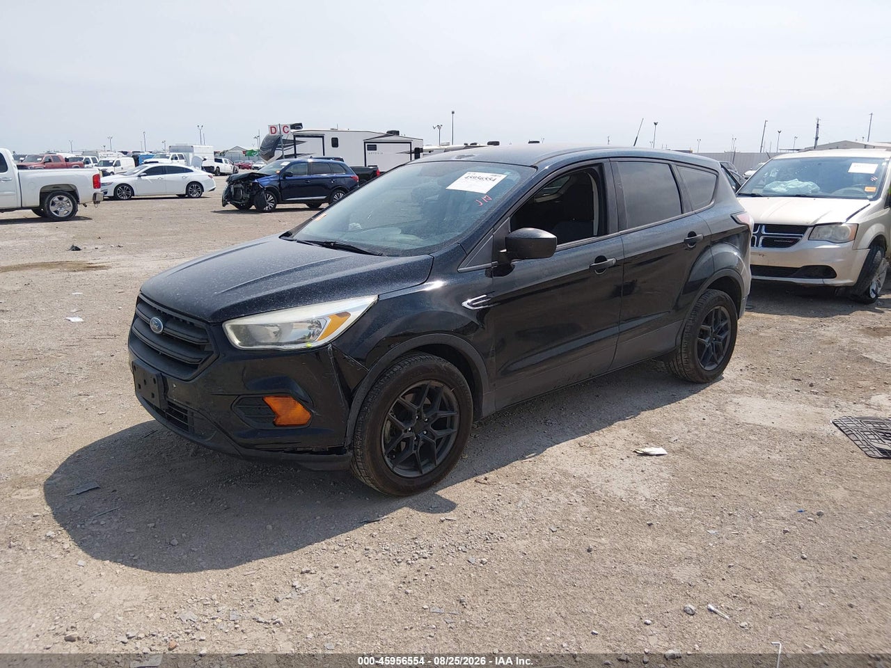 2017 FORD ESCAPE S · 2/8