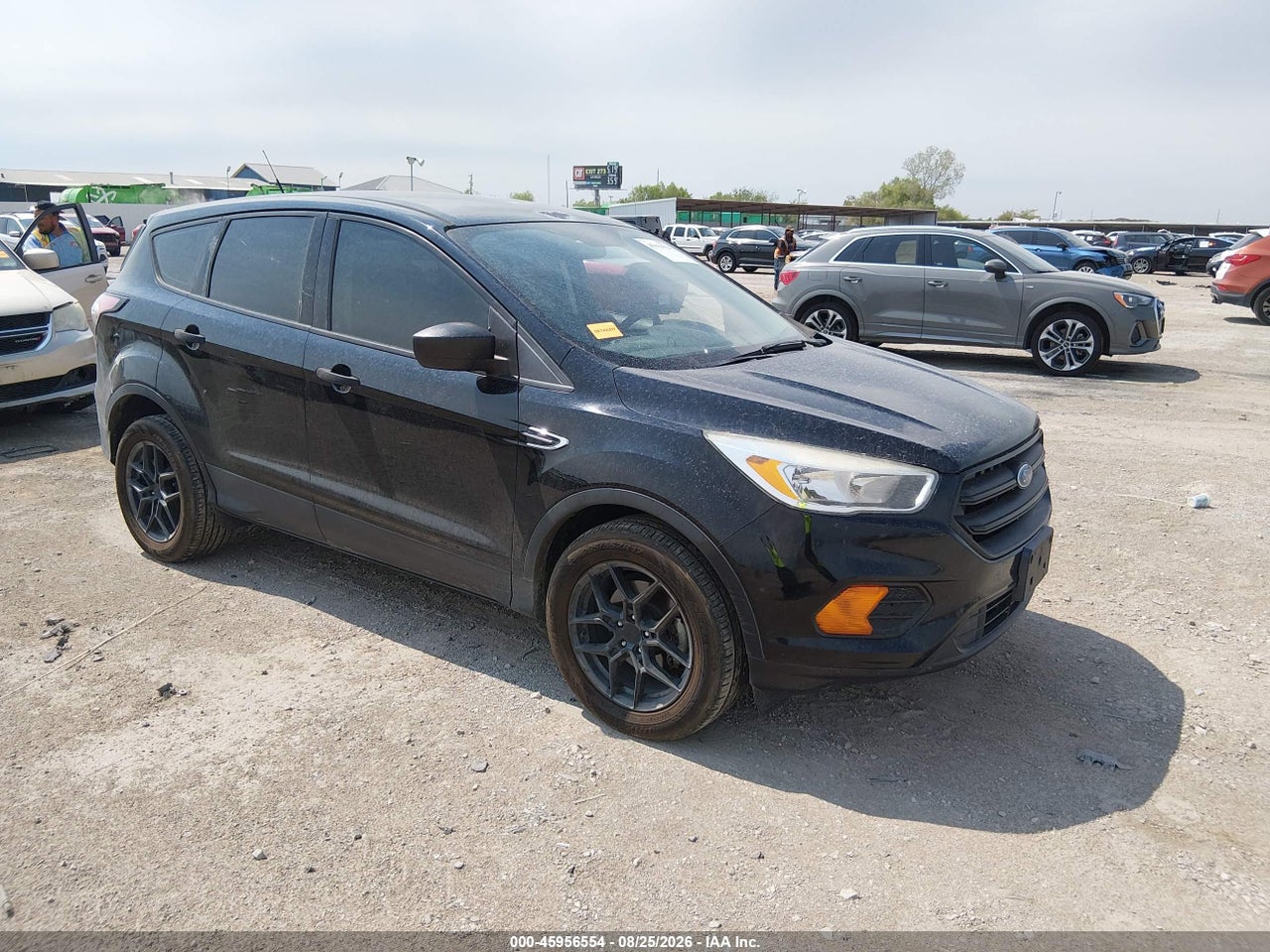 1FMCU0F74HU****** · 2017 FORD ESCAPE S