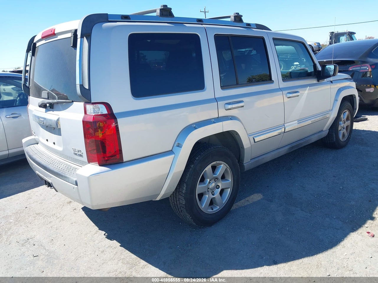 2006 JEEP COMMANDER LIMITED · 4/11
