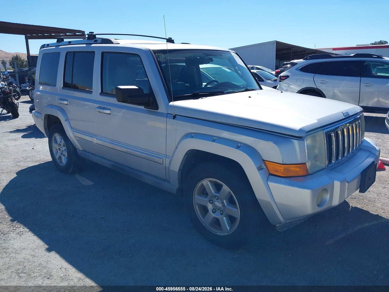 1J8HG58246C****** · 2006 JEEP COMMANDER LIMITED