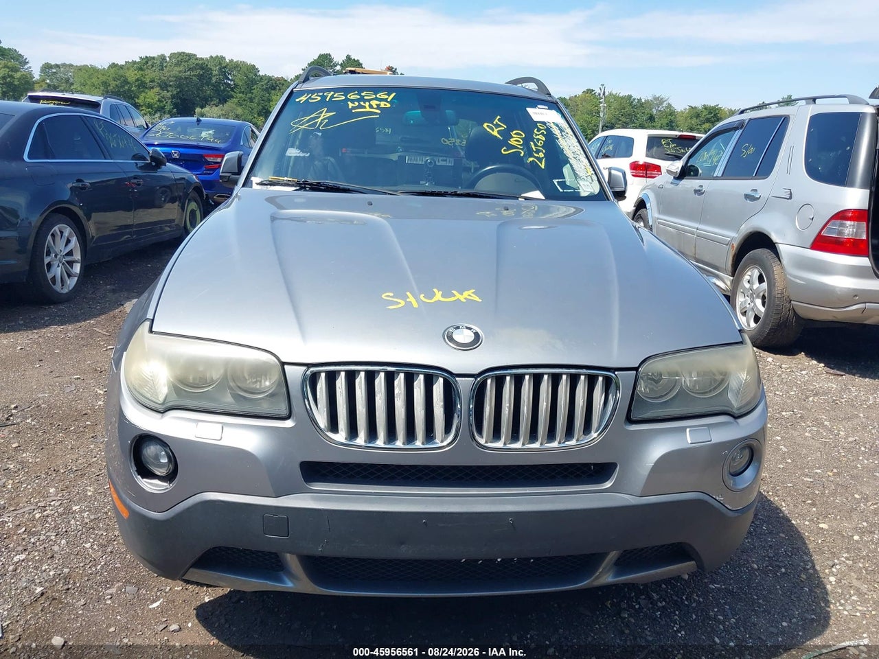 2007 BMW X3 3.0SI · 6/10