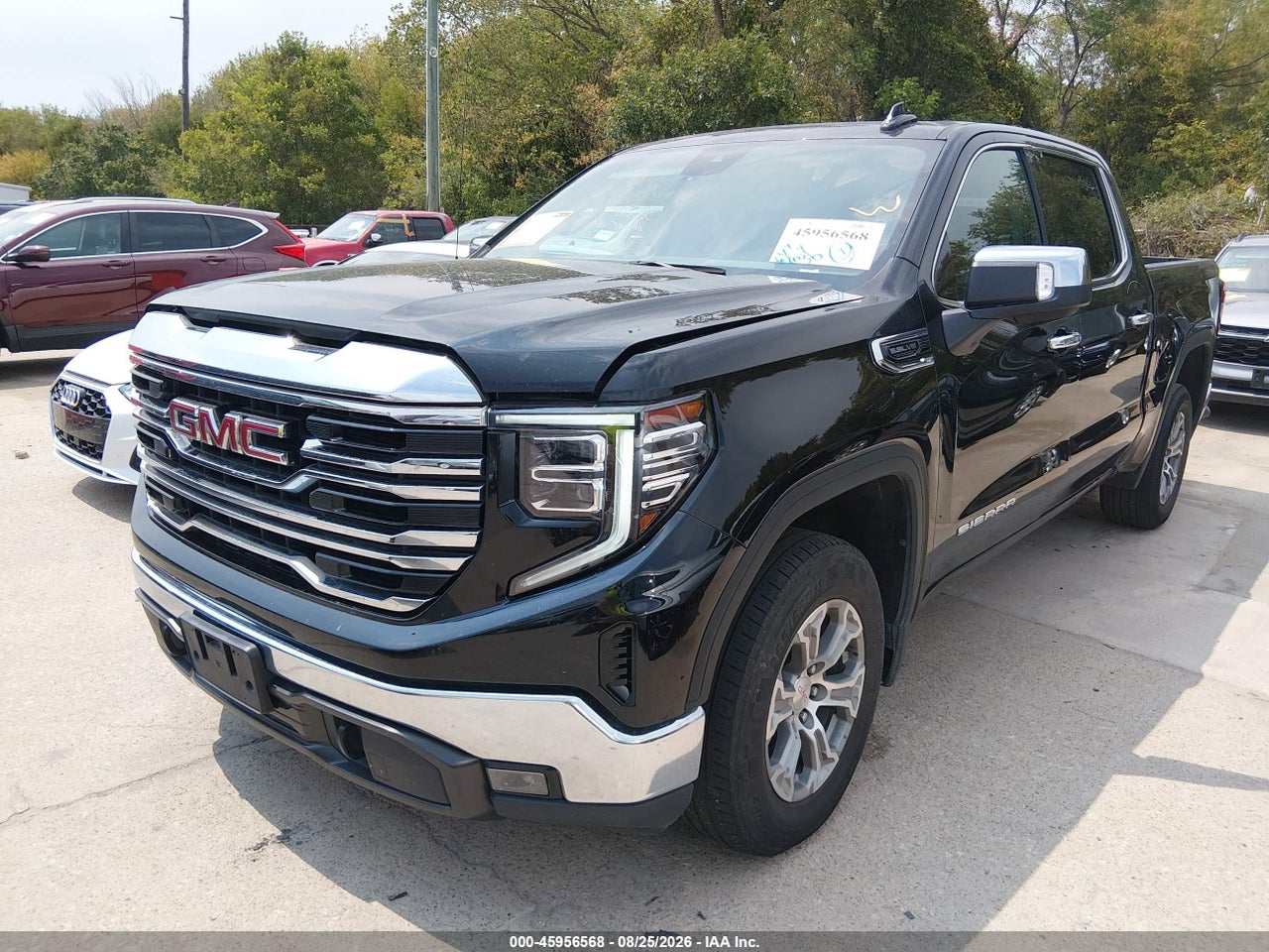 2025 GMC SIERRA 1500 2WD  SHORT BOX SLT · 2/11