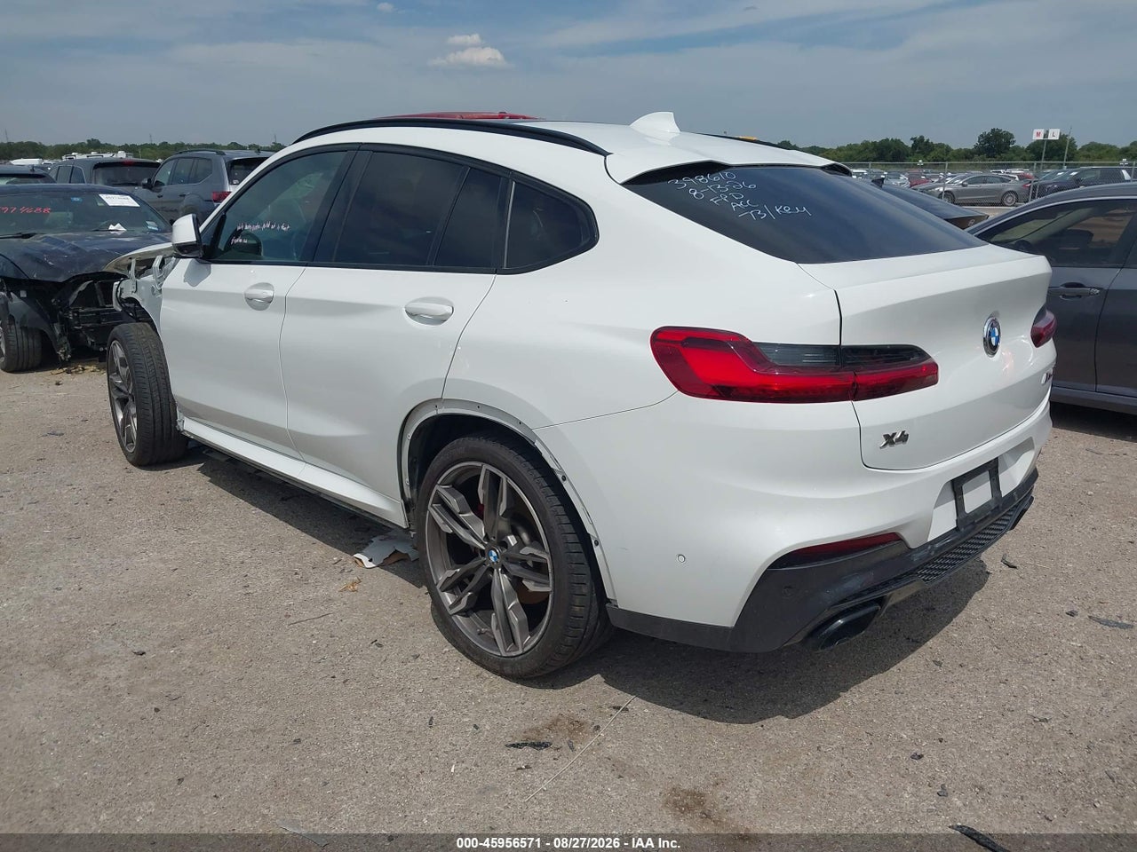 2021 BMW X4 M40I · 3/11