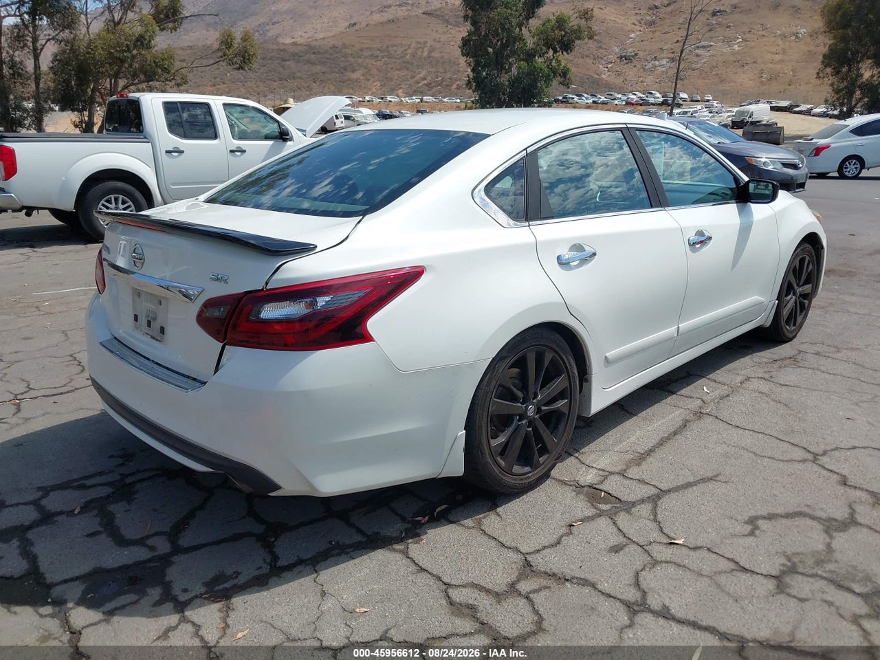 2017 NISSAN ALTIMA 2.5 SR · 4/11