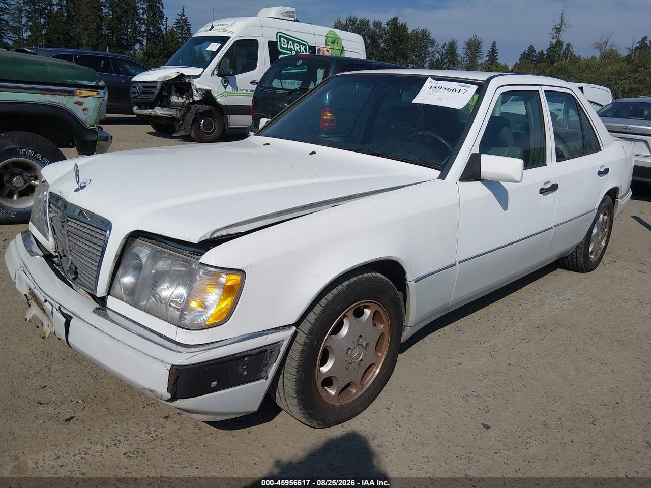 1995 MERCEDES-BENZ E 320 BASE/320 SPECIAL · 2/11
