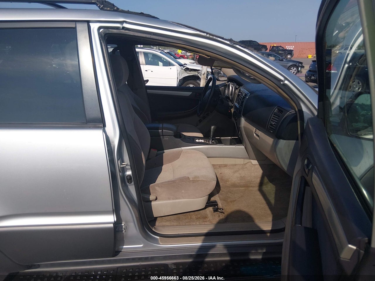 2003 TOYOTA 4RUNNER SR5 V8 · 5/11