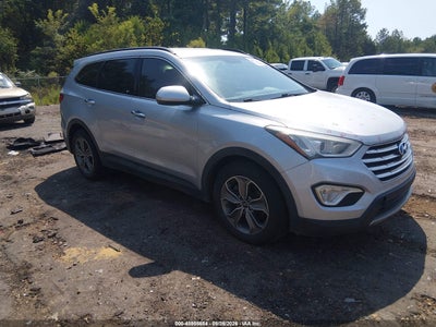 KM8SM4HF3GU****** · 2016 HYUNDAI SANTA FE SE