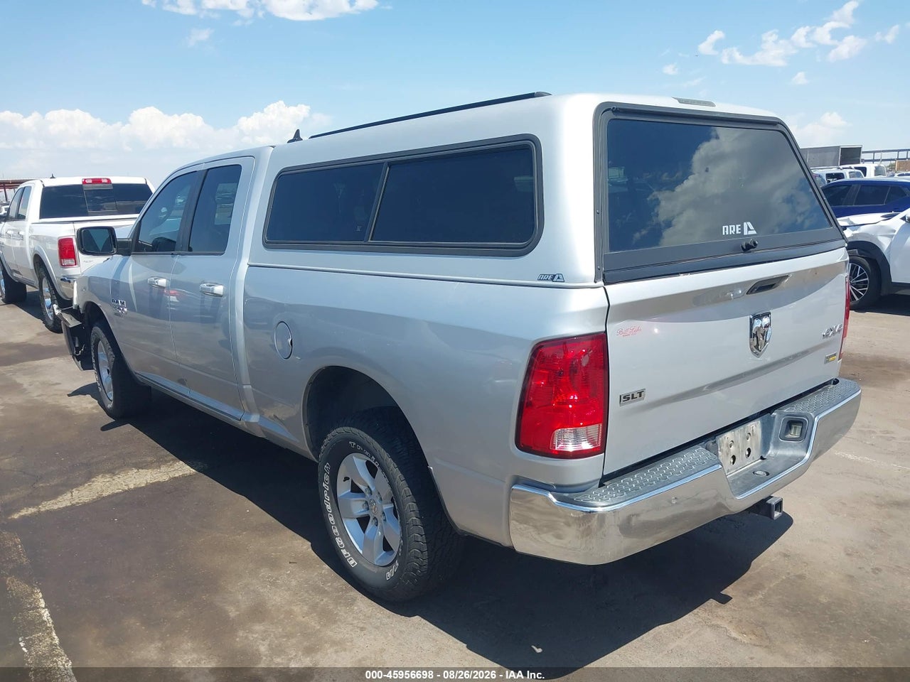 2019 RAM 1500 CLASSIC SLT  4X4 6'4 BOX · 3/11