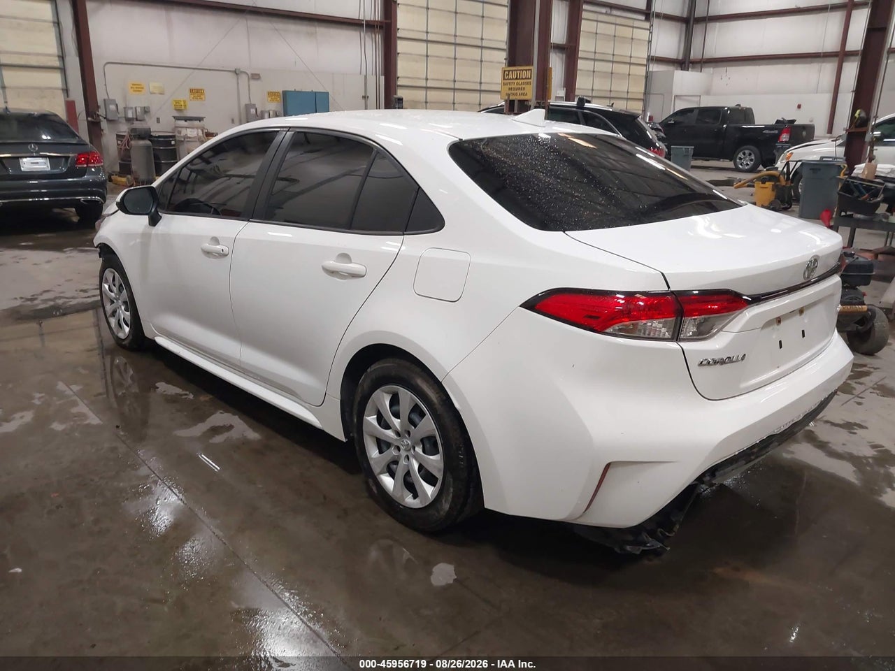 2021 TOYOTA COROLLA LE · 3/11