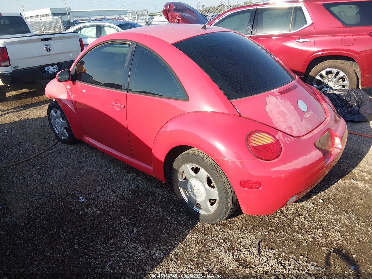 2002 VOLKSWAGEN NEW BEETLE GL · 3/11