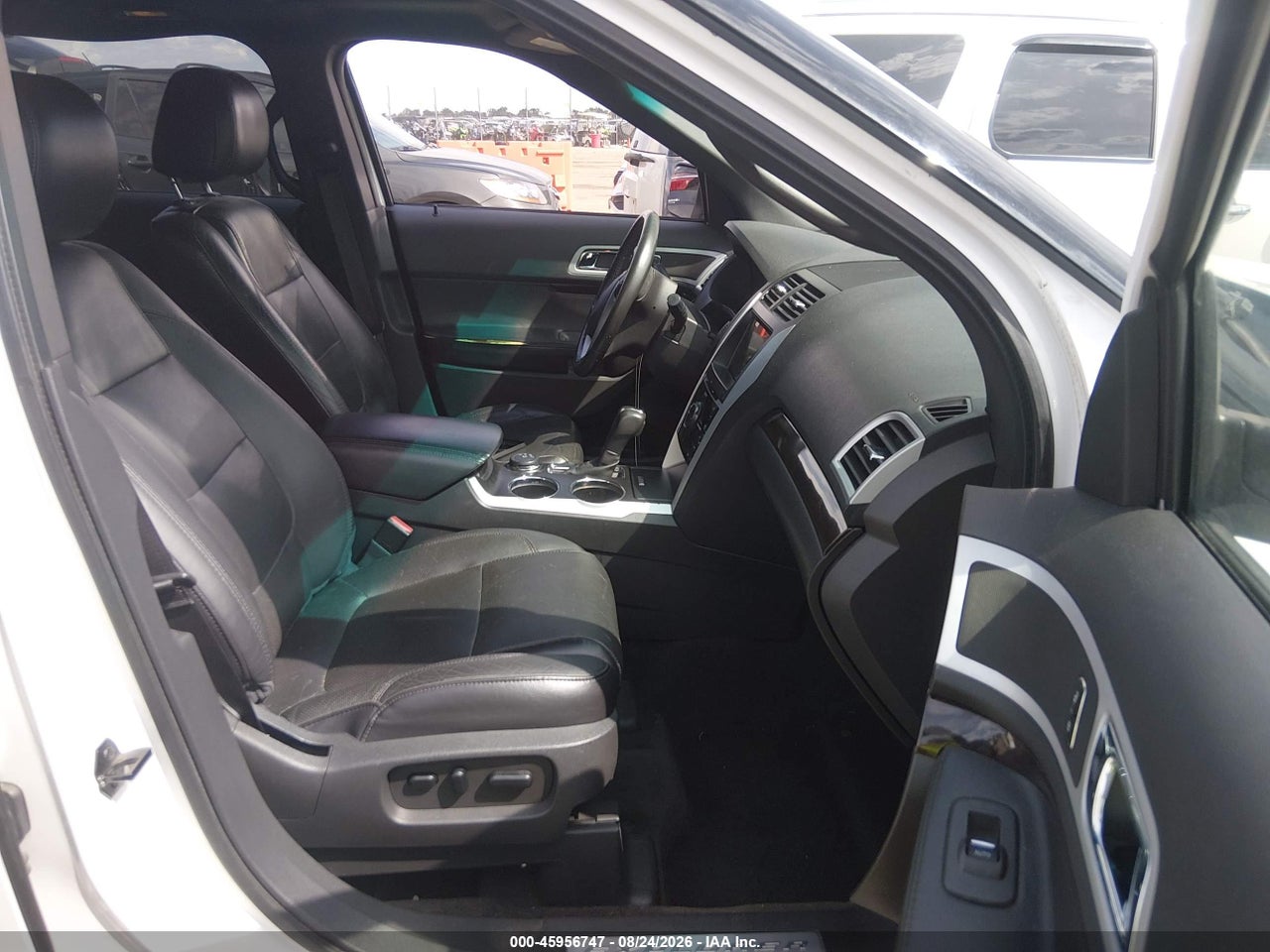 2011 FORD EXPLORER LIMITED · 5/5