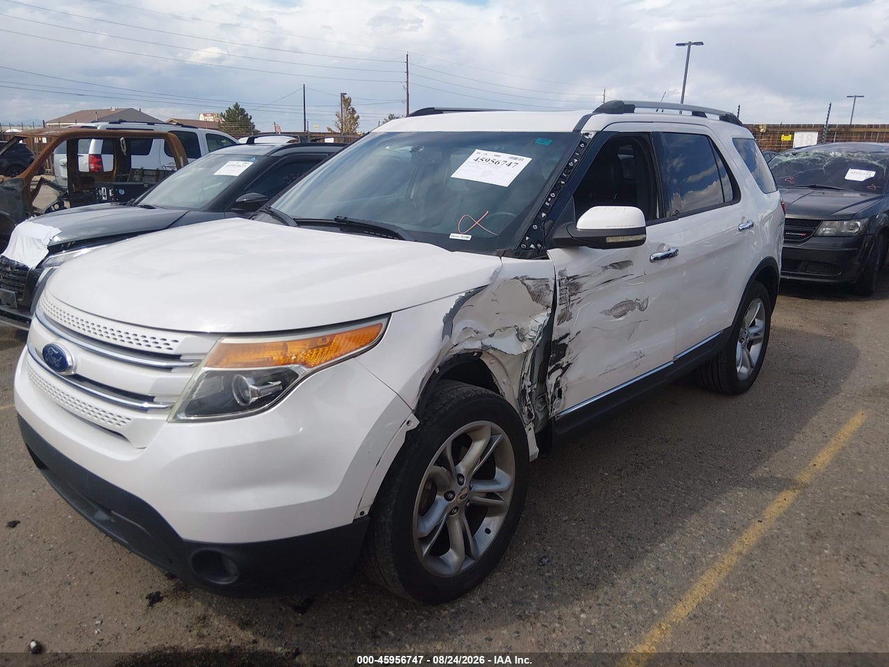 2011 FORD EXPLORER LIMITED · 2/5