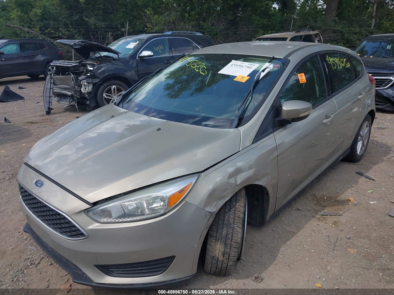 2016 FORD FOCUS SE · 6/8