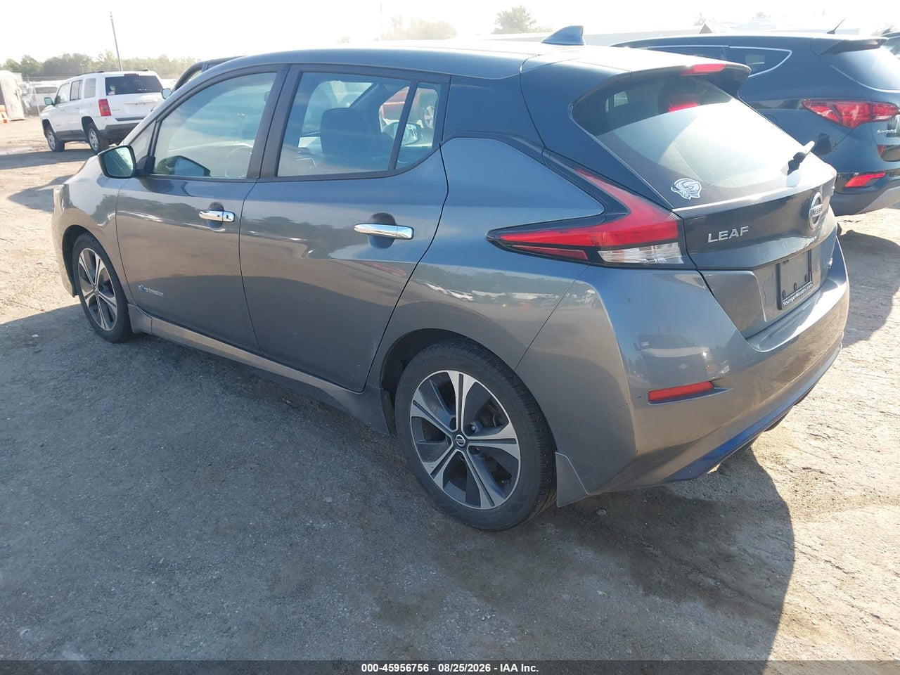 2018 NISSAN LEAF SV · 3/11