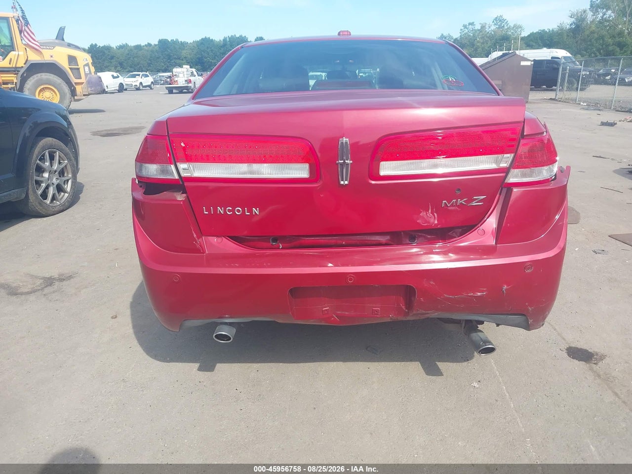 2010 LINCOLN MKZ · 6/11