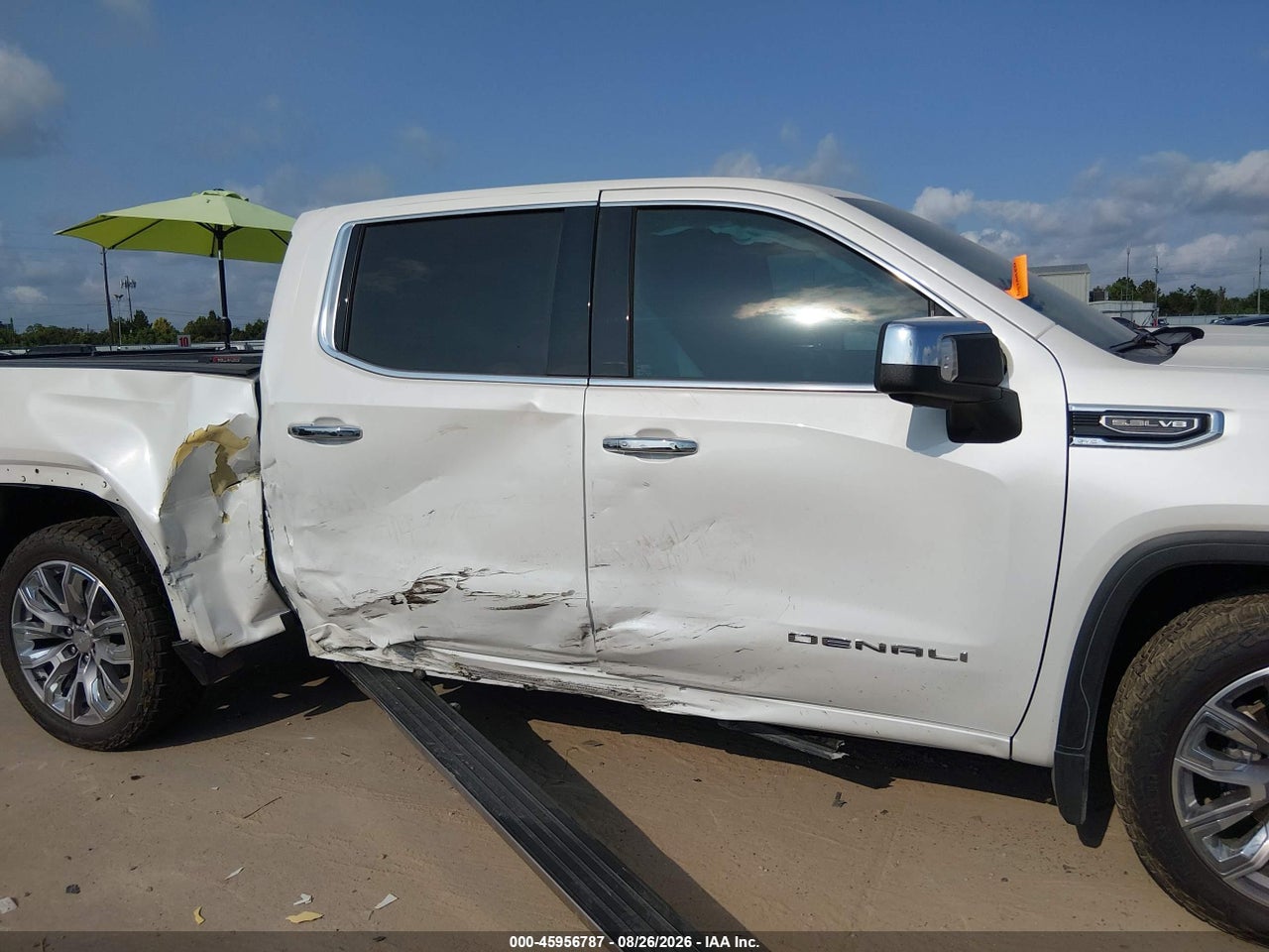 2022 GMC SIERRA 1500 2WD  SHORT BOX DENALI · 6/11