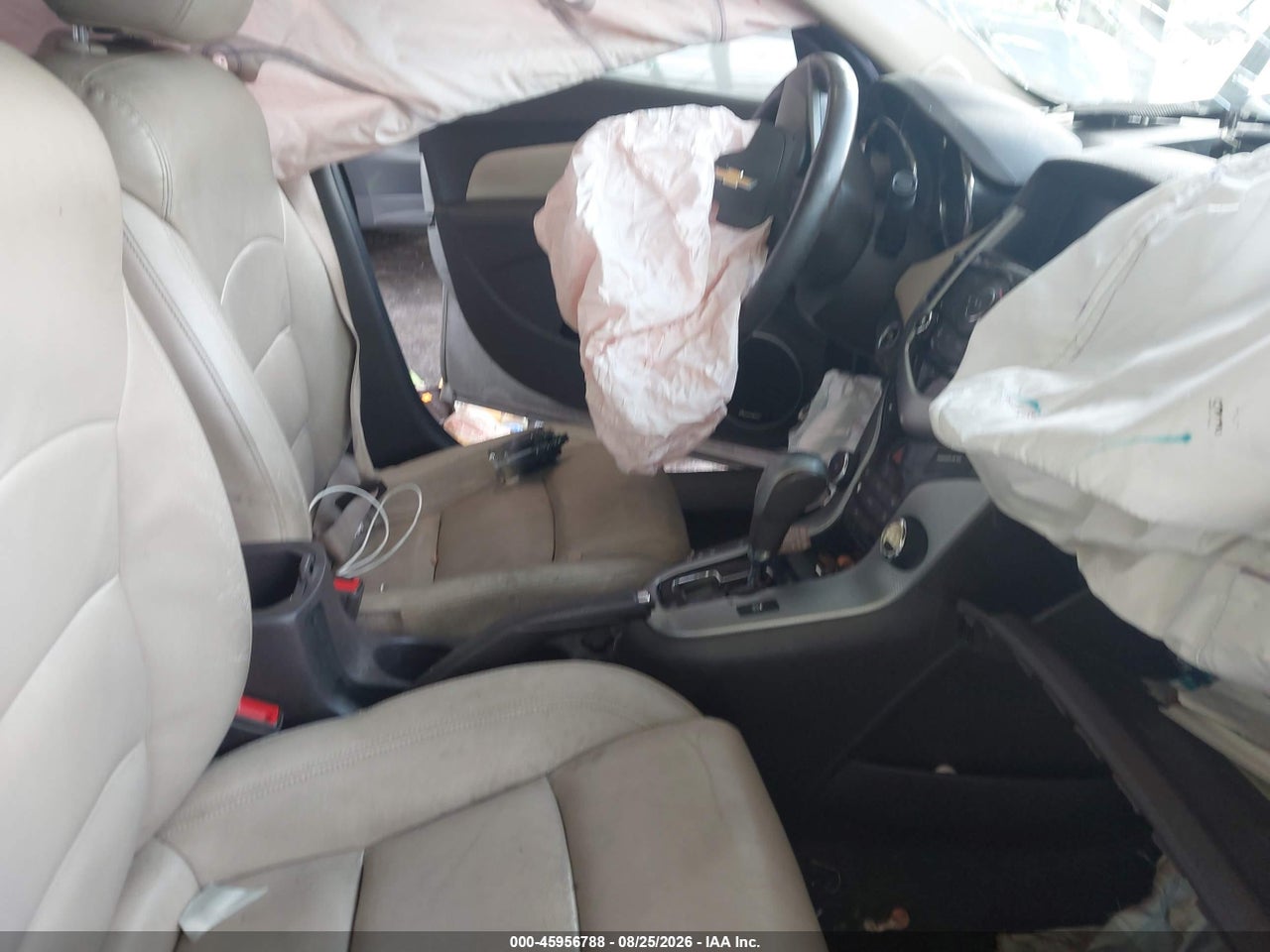 2015 CHEVROLET CRUZE LTZ · 5/10