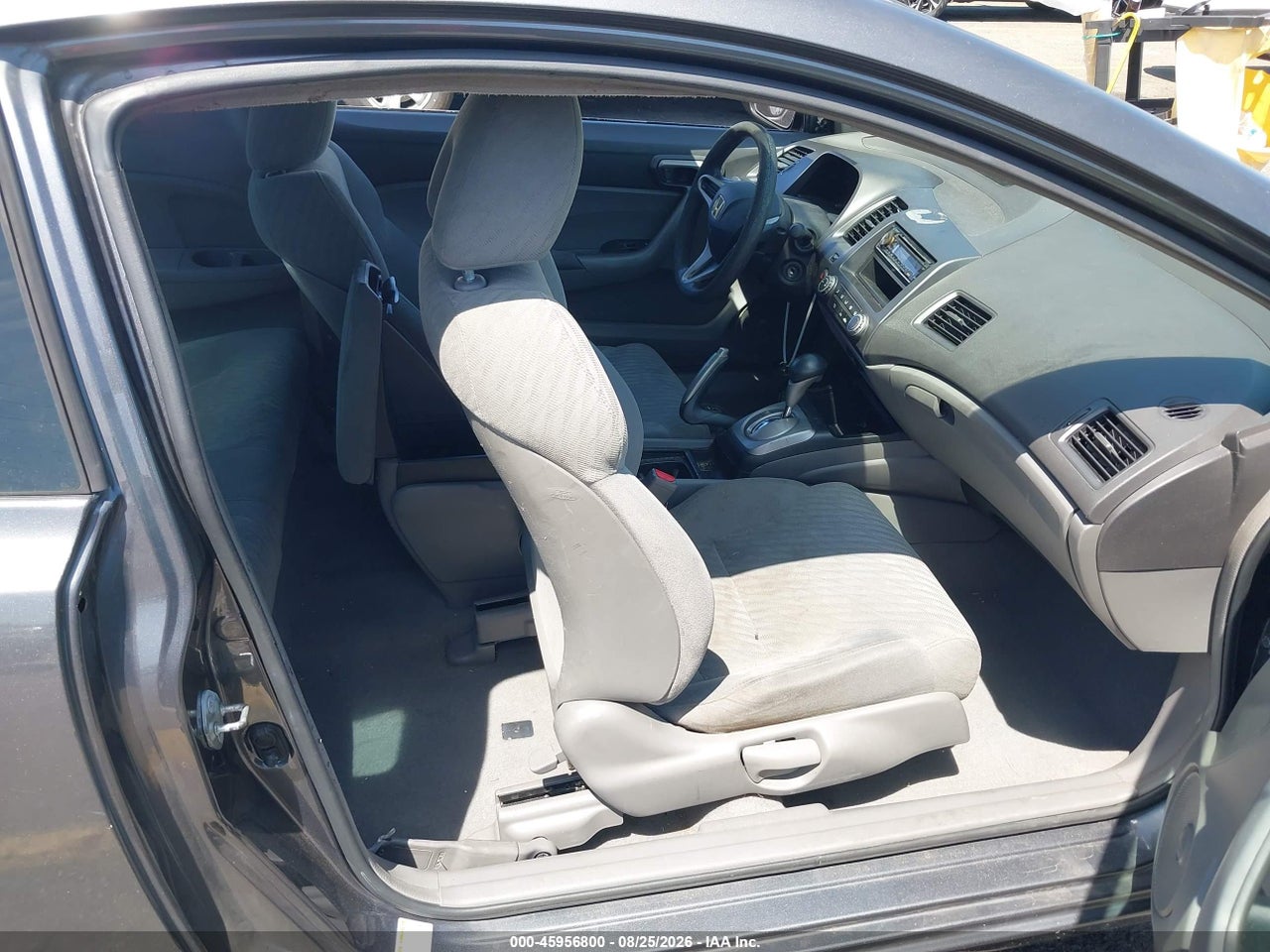 2010 HONDA CIVIC LX · 5/11