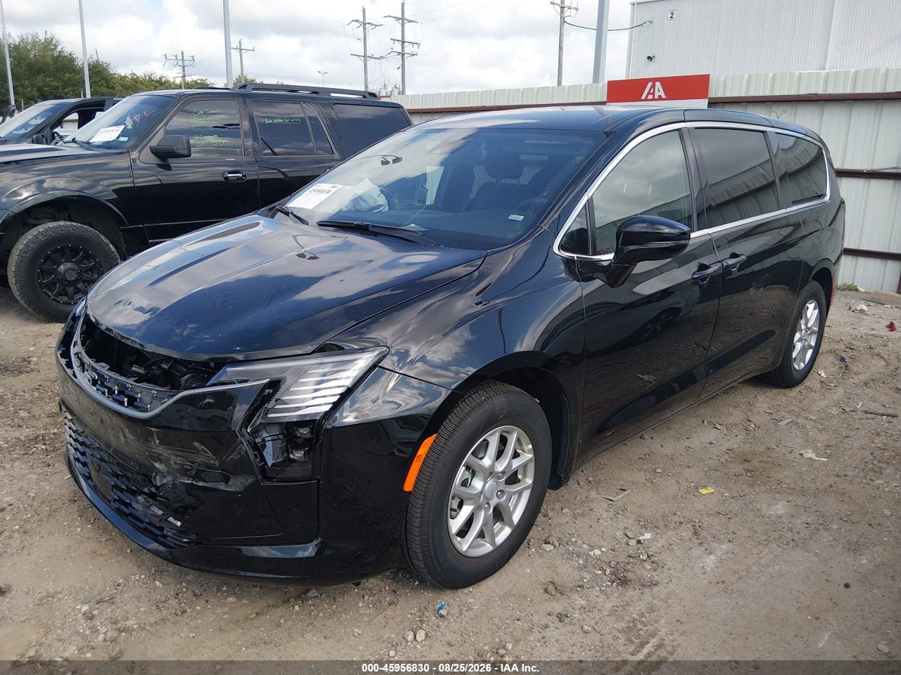 2027 CHRYSLER PACIFICA · 2/11