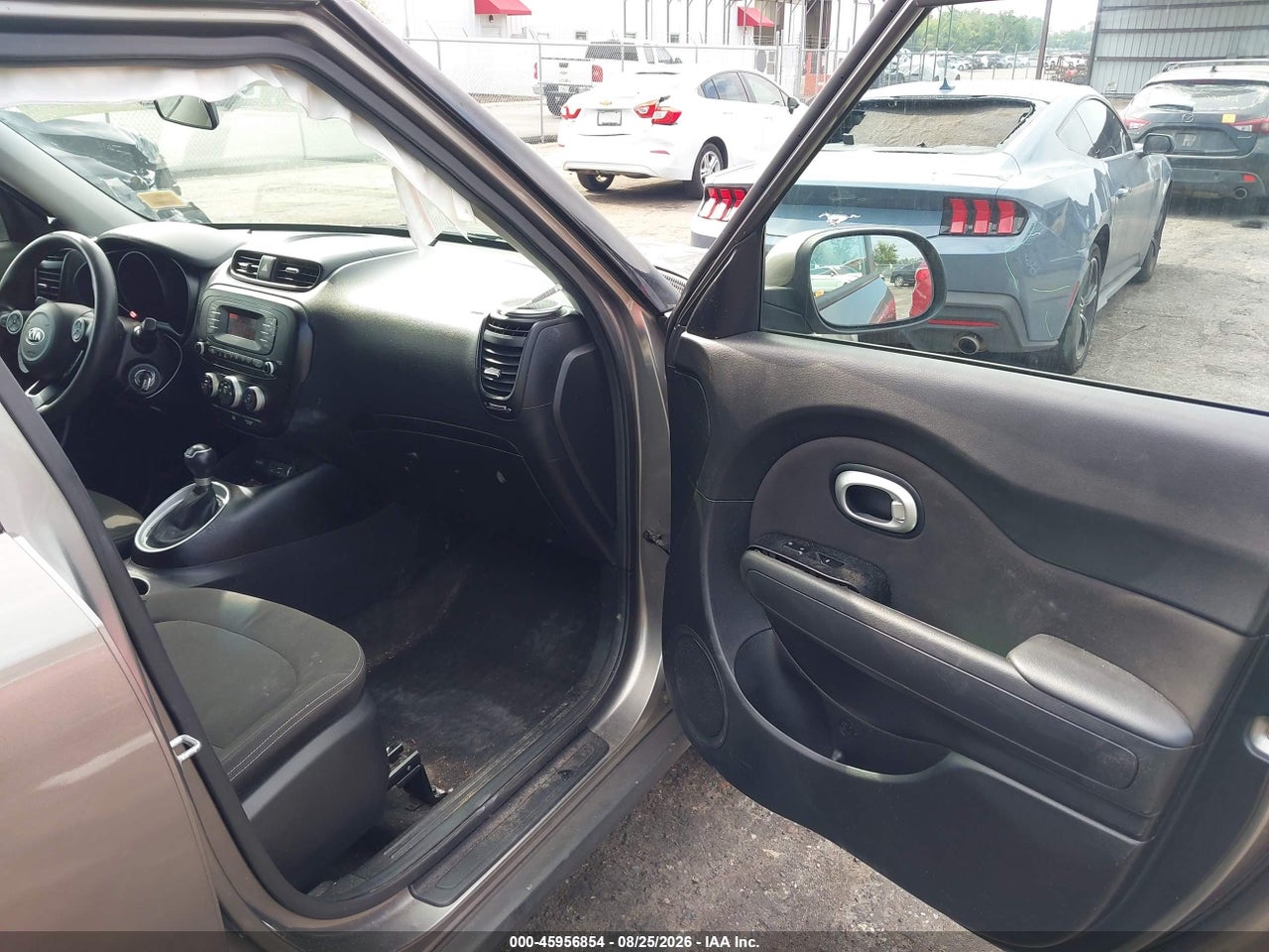 2016 KIA SOUL · 5/11