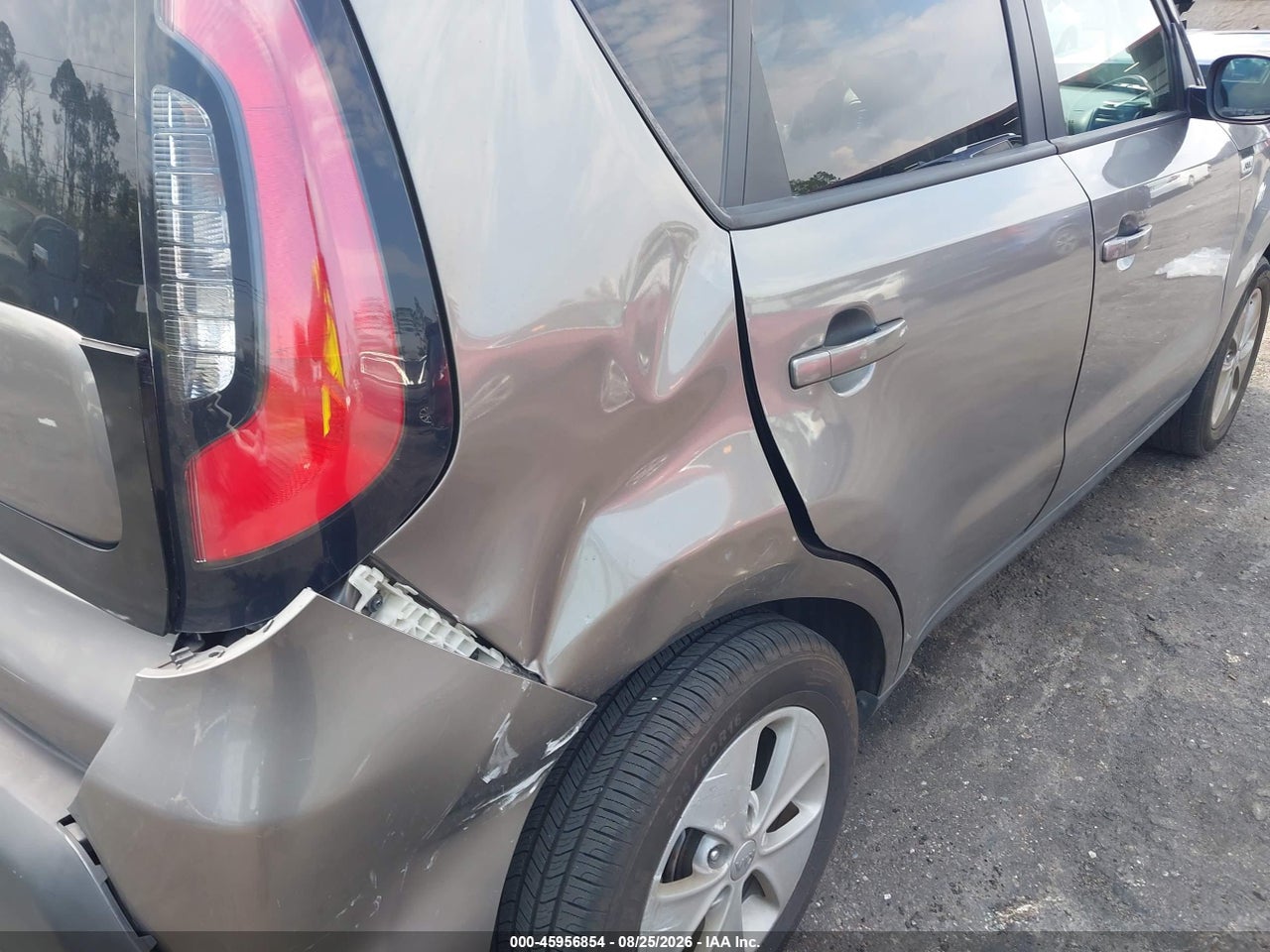 2016 KIA SOUL · 6/11
