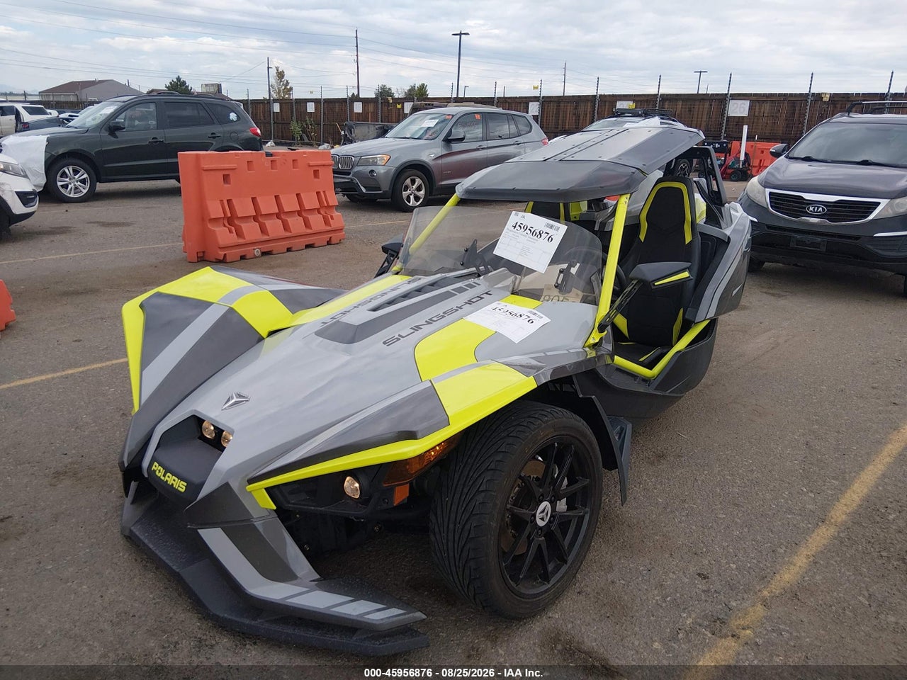 2018 POLARIS SLINGSHOT SLR · 2/11