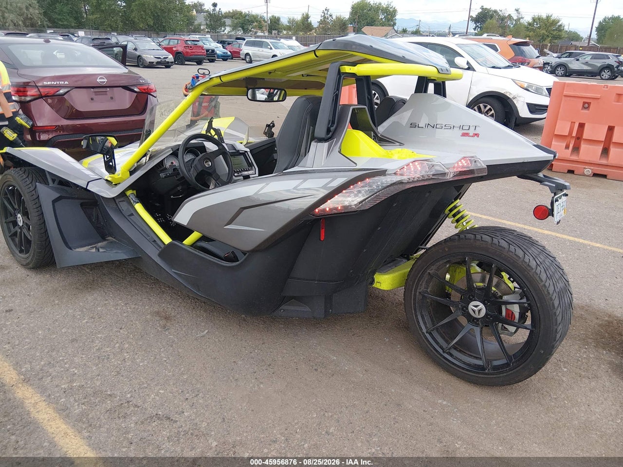 2018 POLARIS SLINGSHOT SLR · 3/11