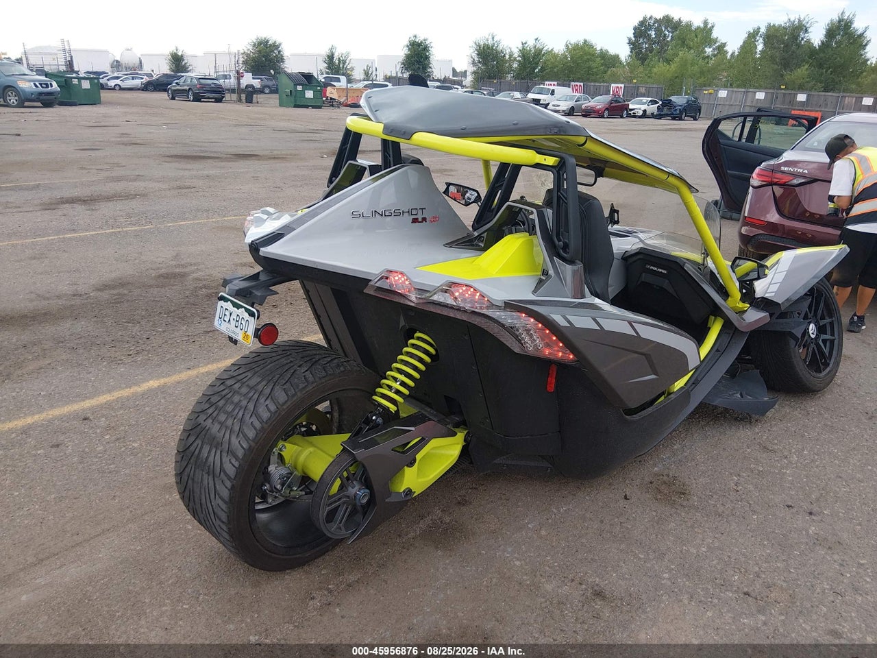 2018 POLARIS SLINGSHOT SLR · 4/11