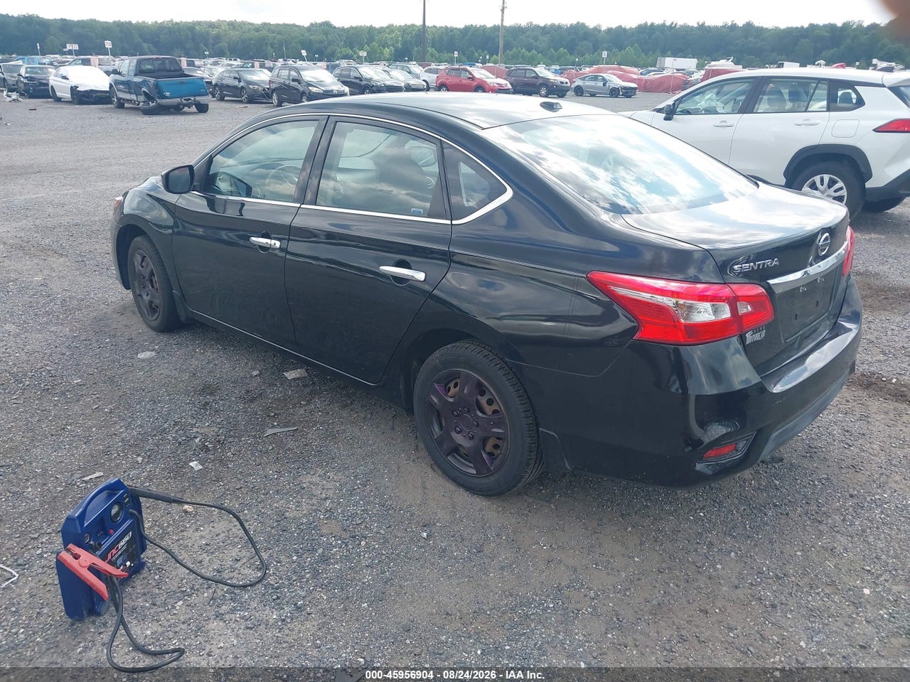 2016 NISSAN SENTRA SV · 3/11