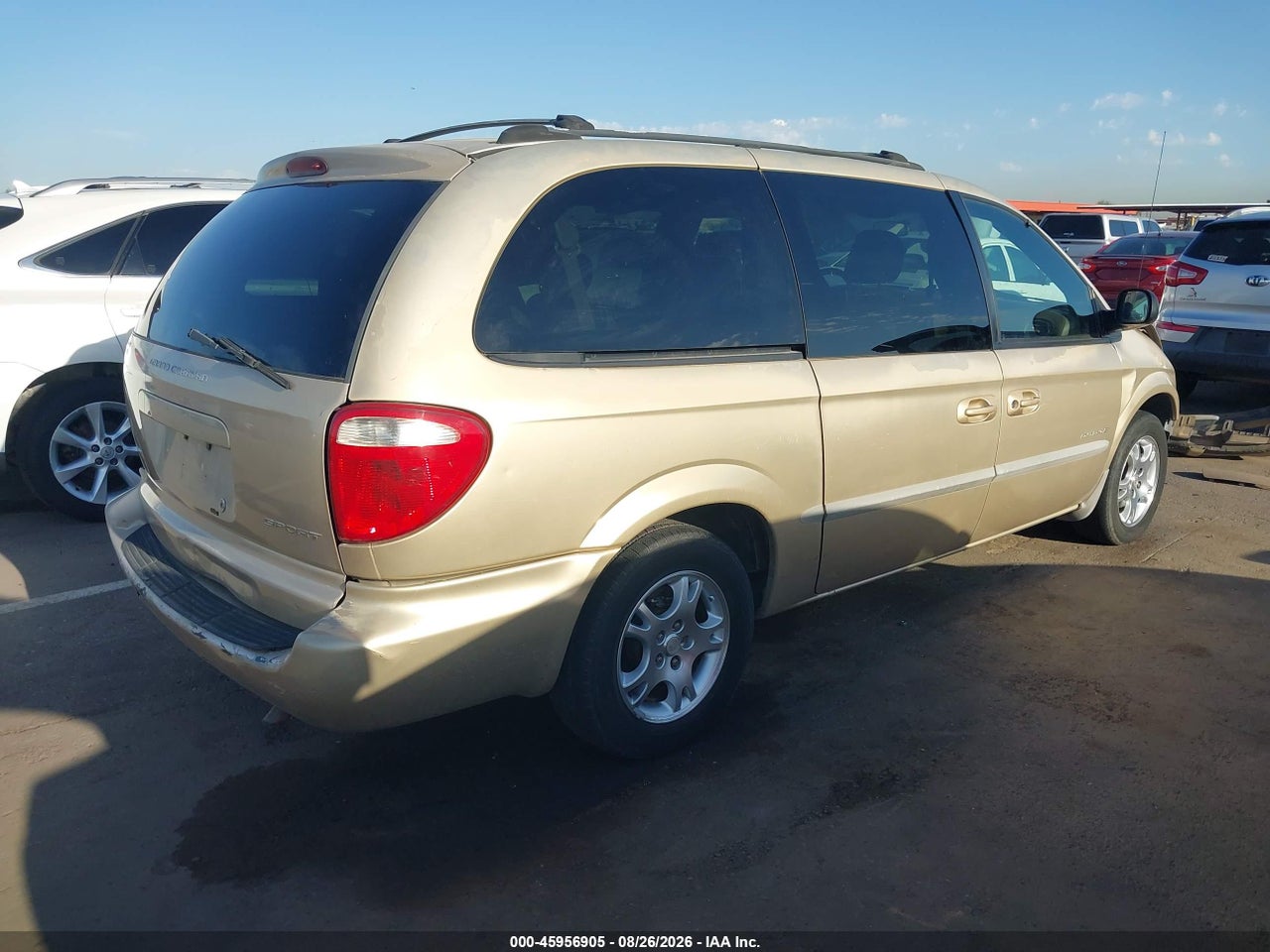 2001 DODGE GRAND CARAVAN SPORT · 4/11