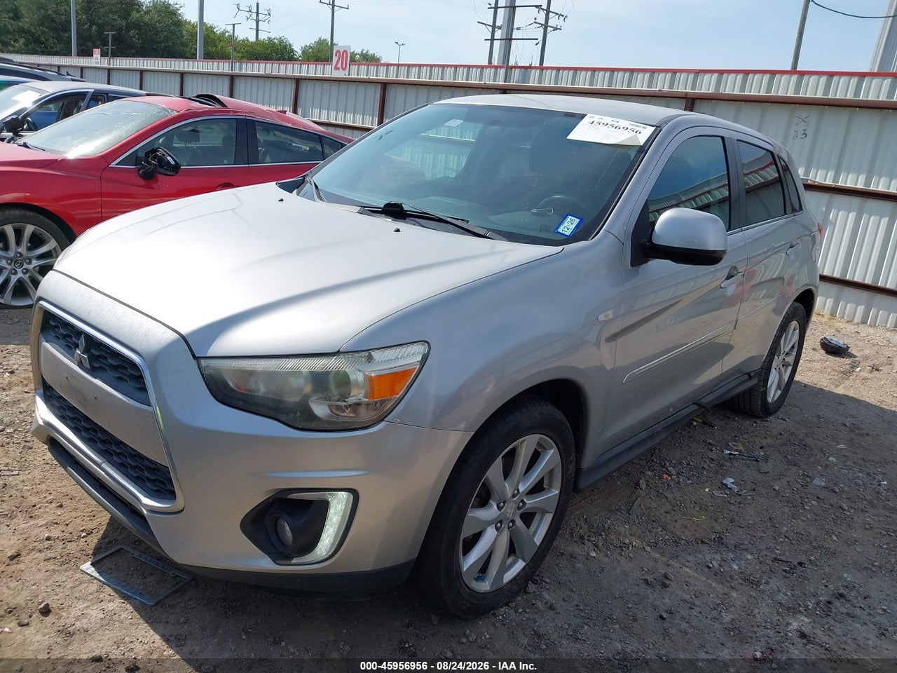 2015 MITSUBISHI OUTLANDER SPORT SE · 2/11