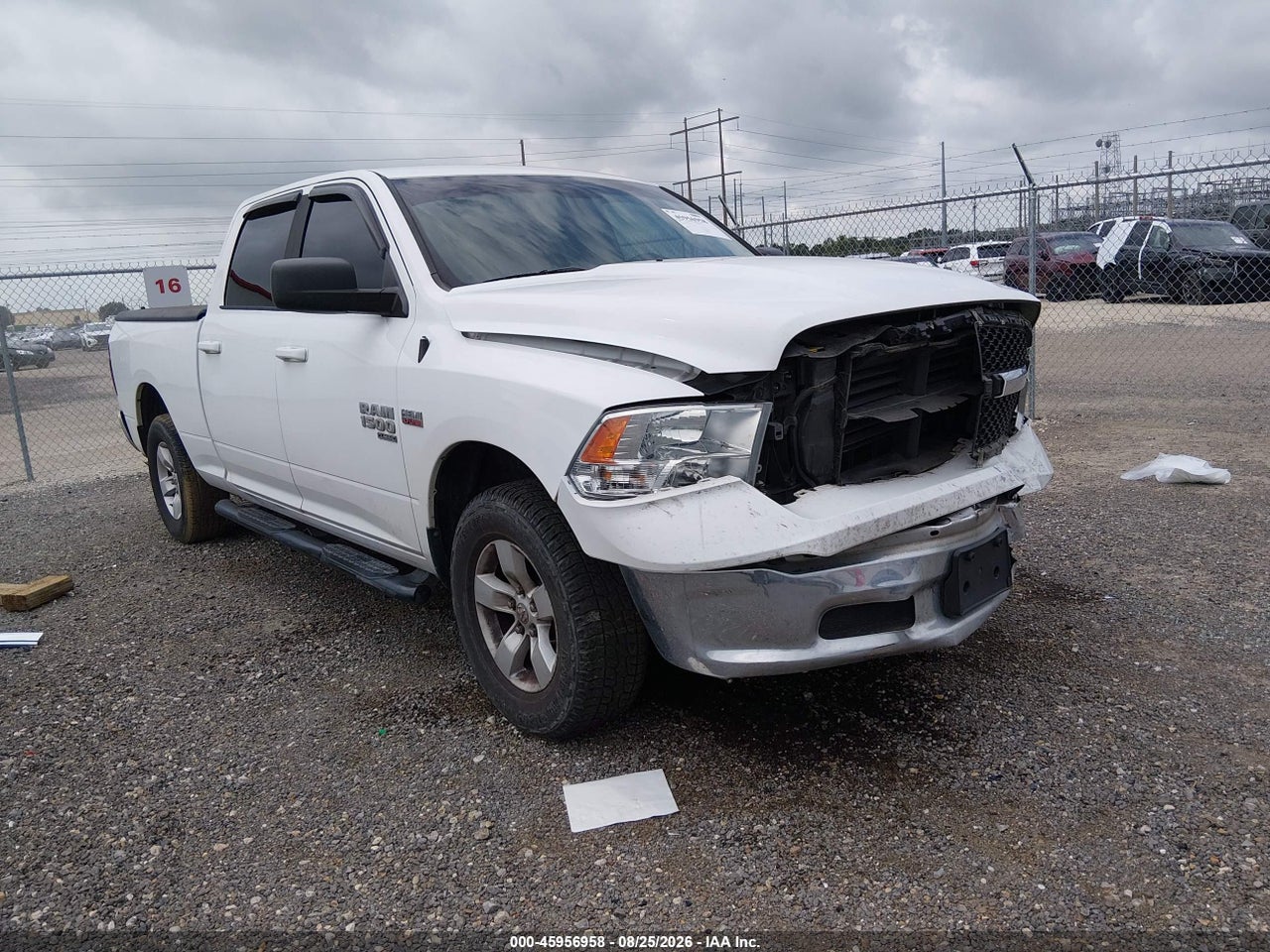 1C6RR6TT8KS****** · 2019 RAM 1500 CLASSIC SLT  4X2 6'4 BOX