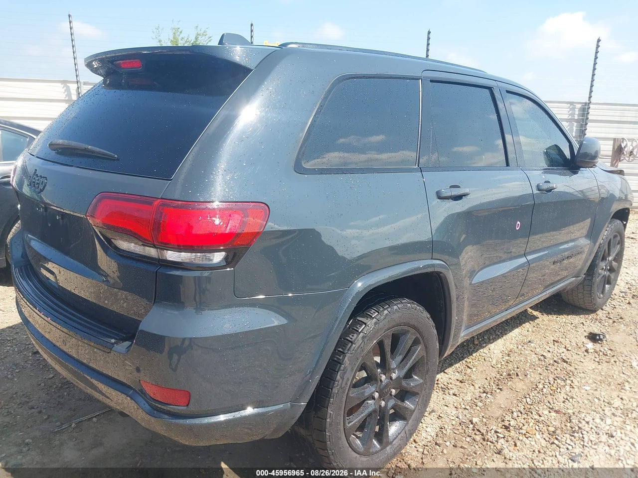2017 JEEP GRAND CHEROKEE ALTITUDE · 4/11