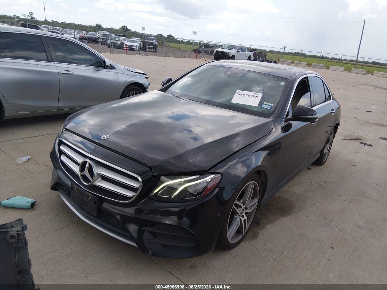 2020 MERCEDES-BENZ E 350 · 2/11