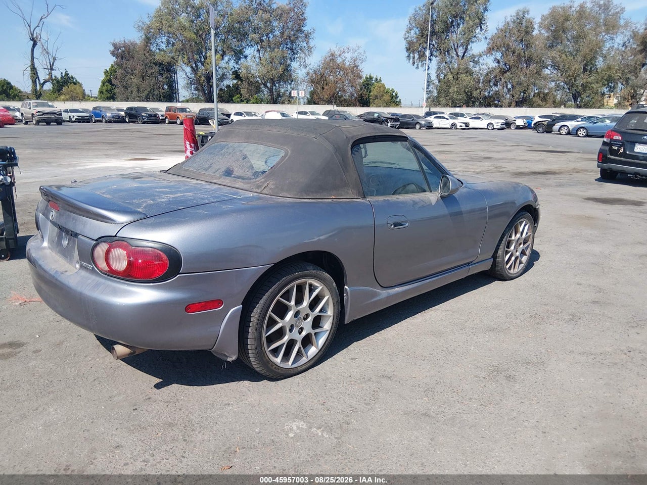 2002 MAZDA MX-5 MIATA LS · 4/11