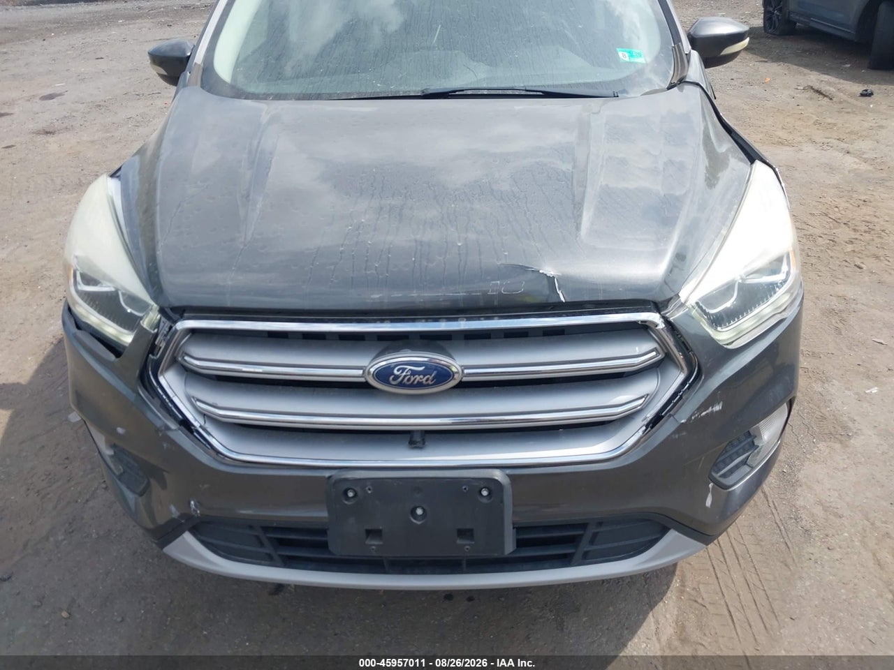 2017 FORD ESCAPE TITANIUM · 6/11