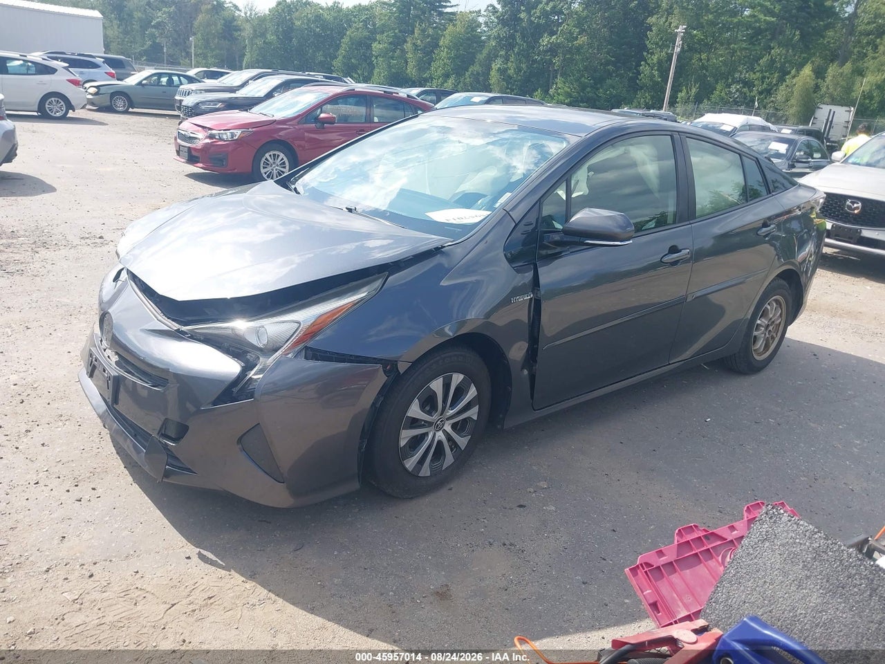 2016 TOYOTA PRIUS THREE · 2/11