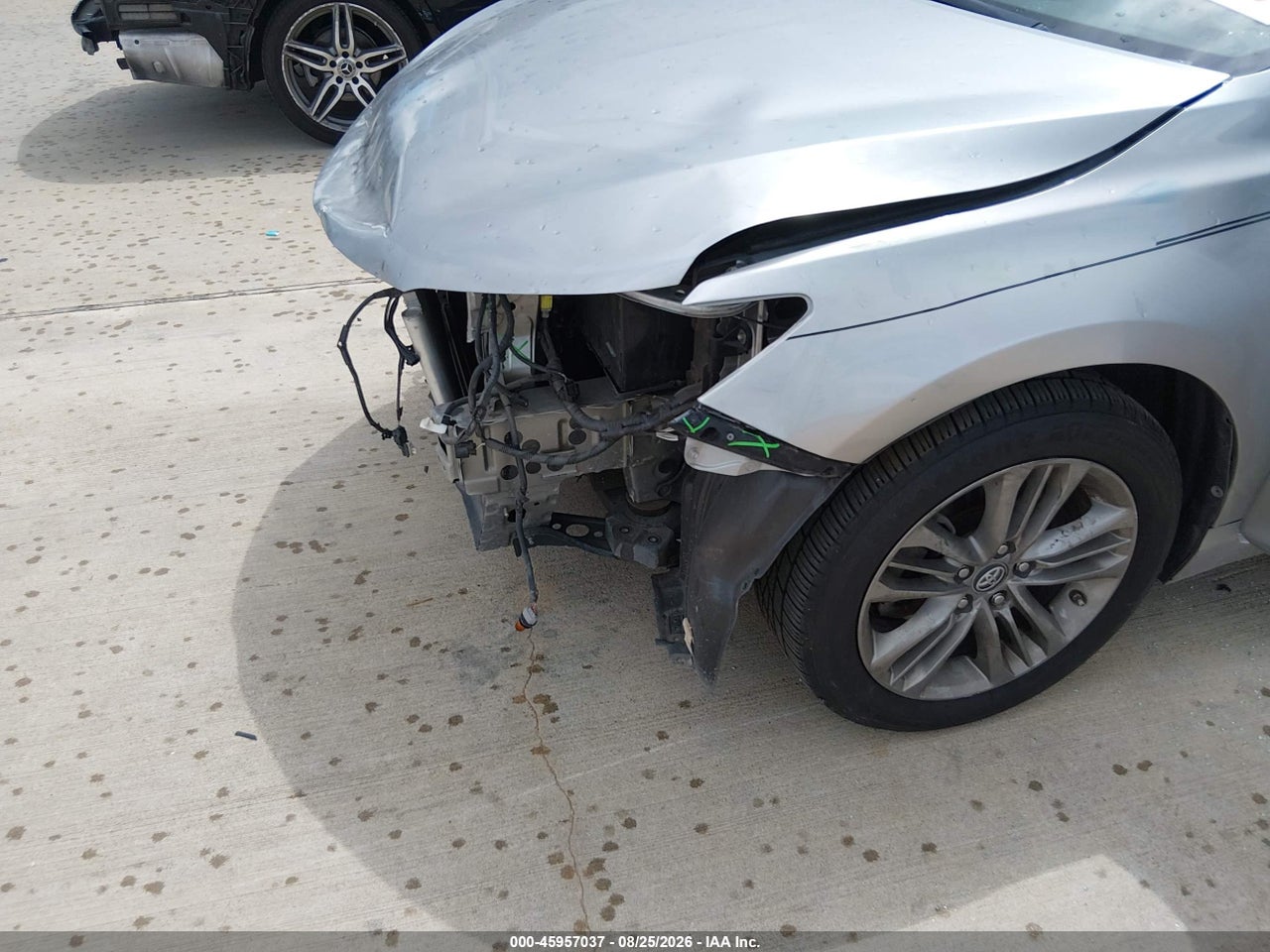 2017 TOYOTA CAMRY SE · 6/11