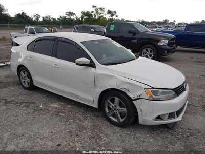 3VW3L7AJ9CM****** · 2012 VOLKSWAGEN JETTA 2.0L TDI
