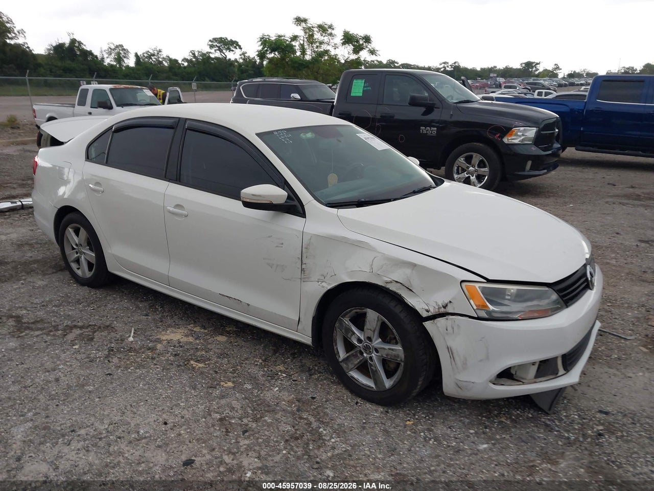 3VW3L7AJ9CM****** · 2012 VOLKSWAGEN JETTA 2.0L TDI