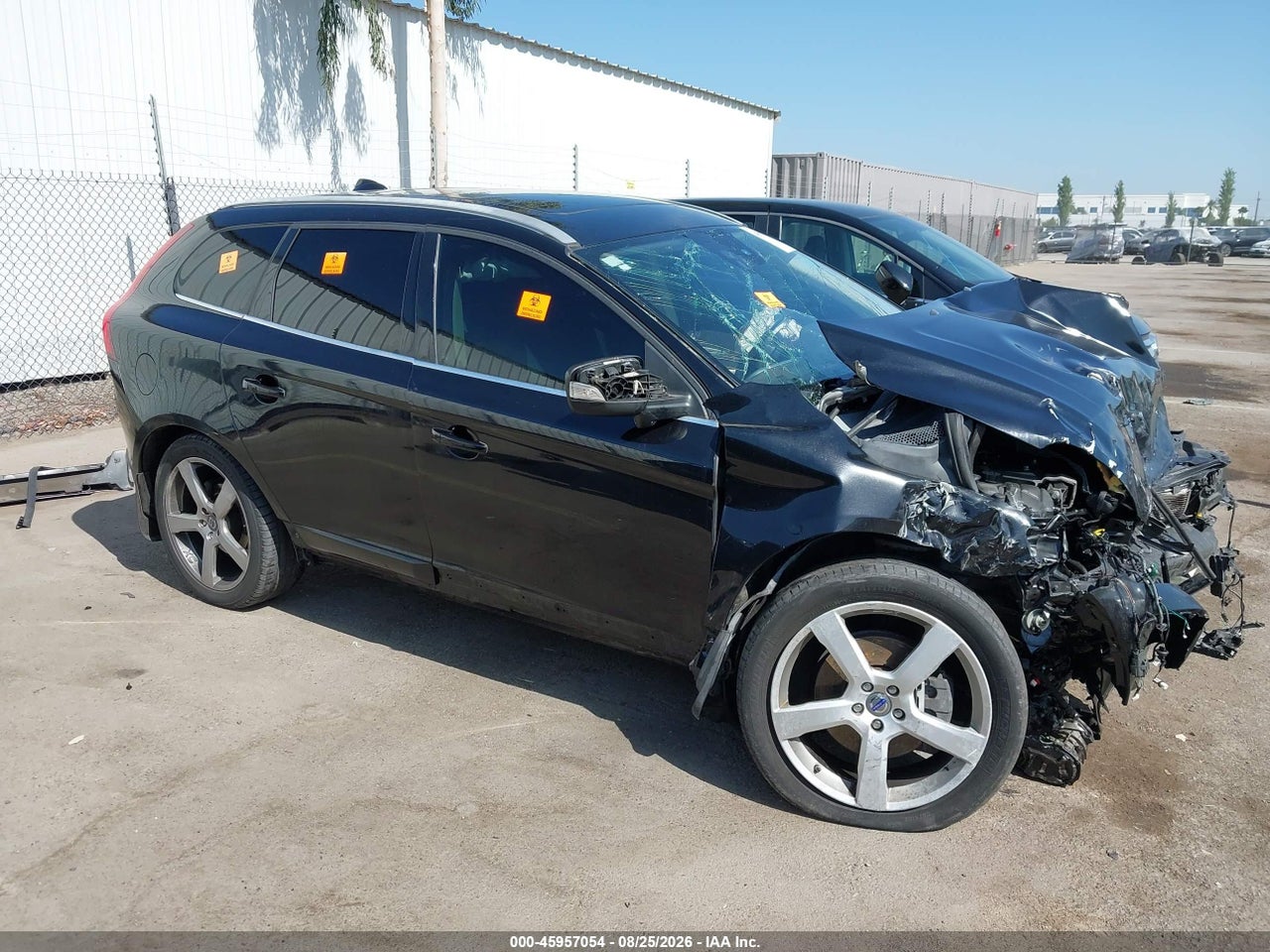 YV4902DZ0C2****** · 2012 VOLVO XC60 T6/T6 PLATINUM/T6 PREMIER PLUS/T6 R-DESIGN/T6 R-DESIGN PLATINUM/T6 R-DESIGN PREMIER PLUS