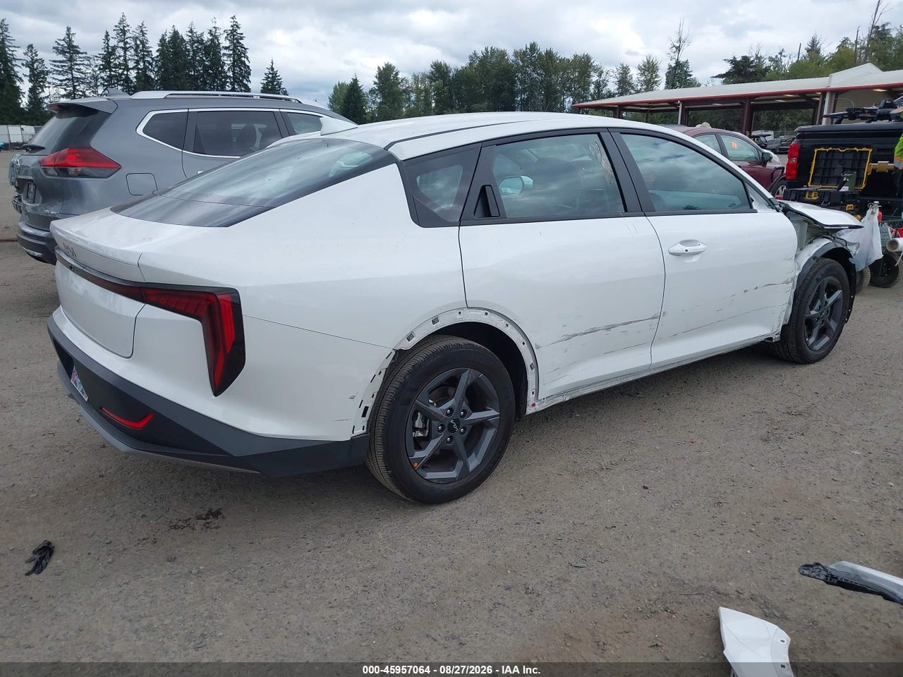 2026 KIA K4 LXS · 4/11