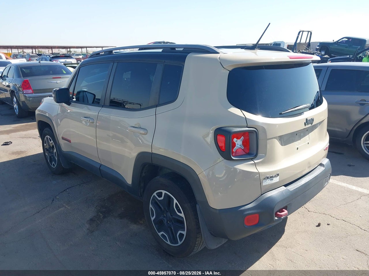 2015 JEEP RENEGADE TRAILHAWK · 3/10
